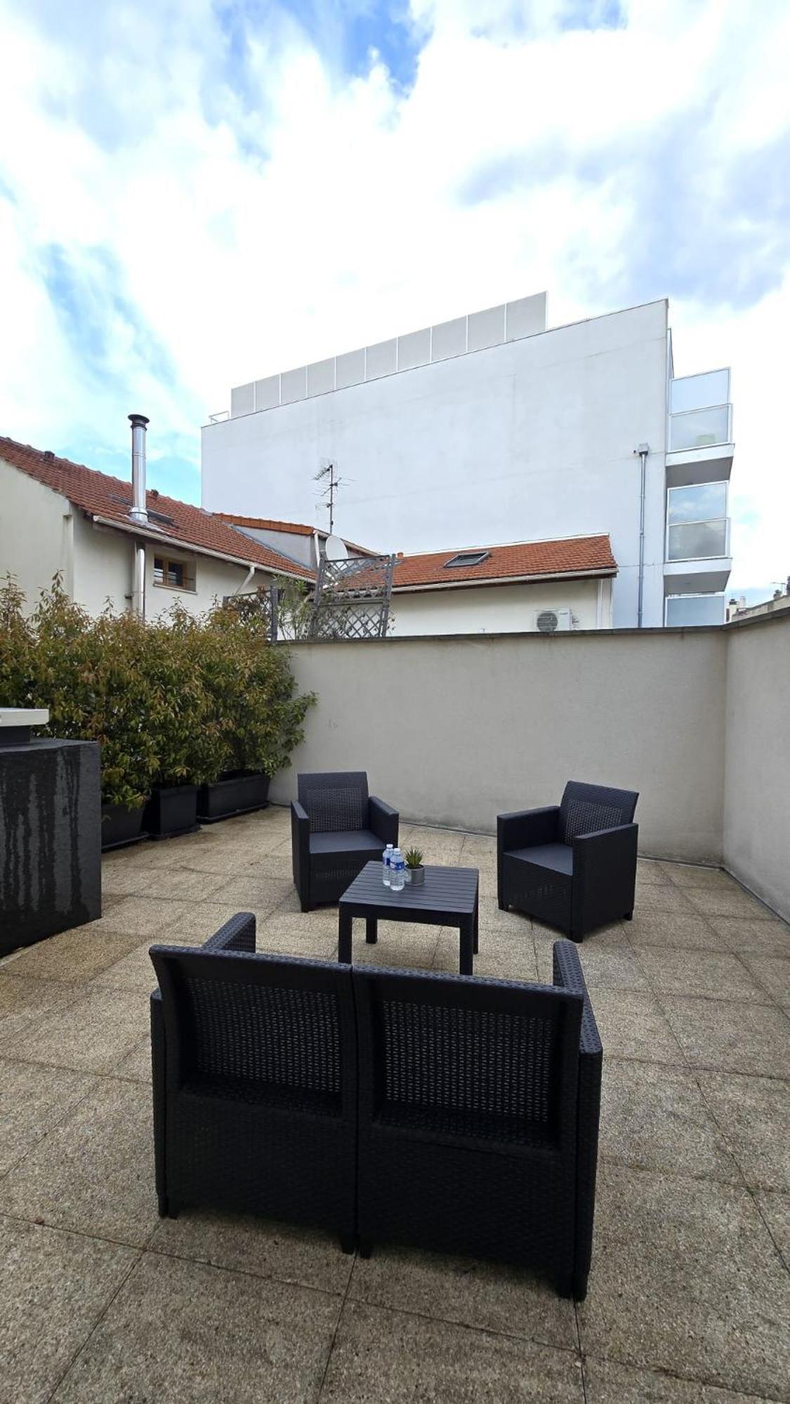 Residence Du Parc Vanves - Rooftop & Climatisation מראה חיצוני תמונה
